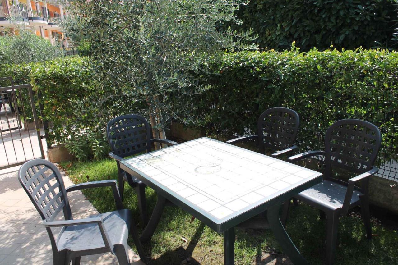 Apartments In Lazise - Gardasee 30250 Экстерьер фото